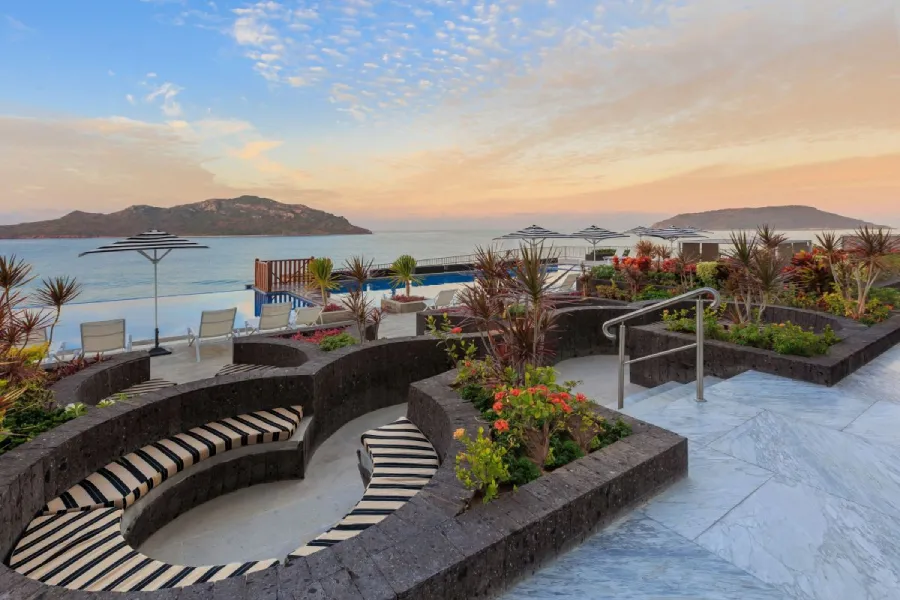 Courtyard By Marriott Mazatlan Beach Resort