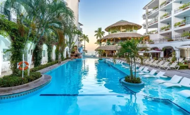 Playa Los Arcos Beach Resort & Spa